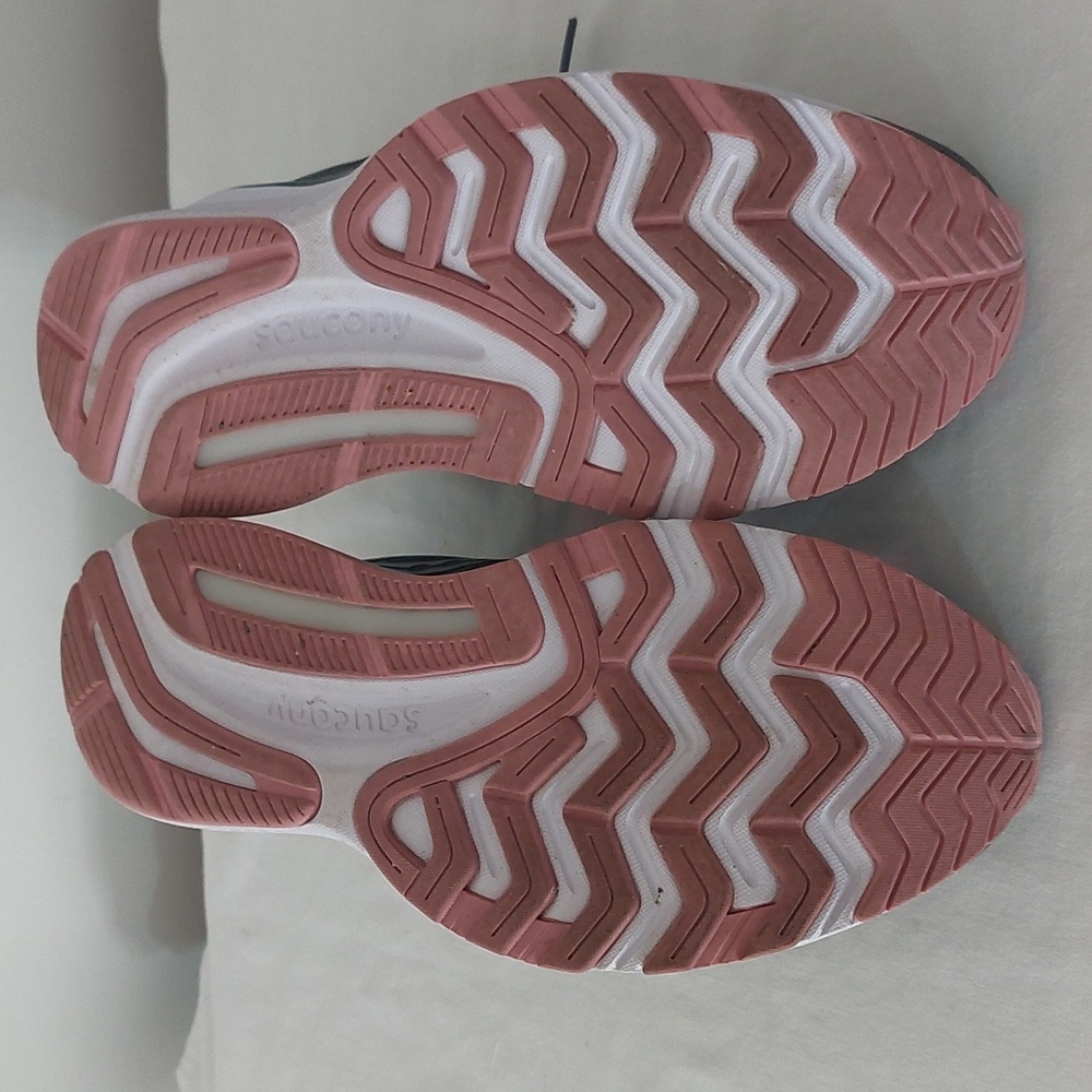 Saucony Women Guide 14 NWT - Picture 4 of 6